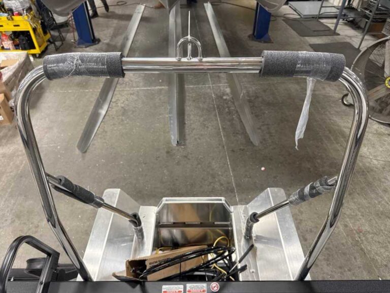 2026 Bennington 22SSR - SPS - SPECIAL PACKAGE US-ETWS9186J526 [photo 19]